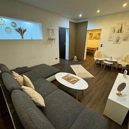 Ferienwohnung Im Boho Stil Naehe Salzburg Freilassing Exterior foto